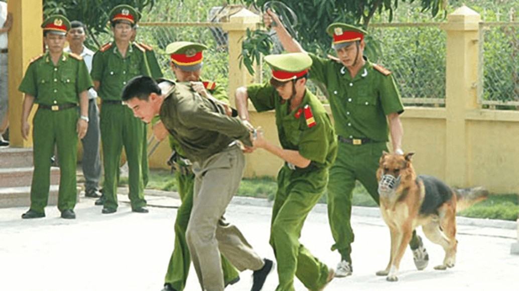 GDQP 10 Kết nối tri thức Bài 1: Lịch sử, truyền thống của lực lượng vũ trang nhân dân Việt Nam